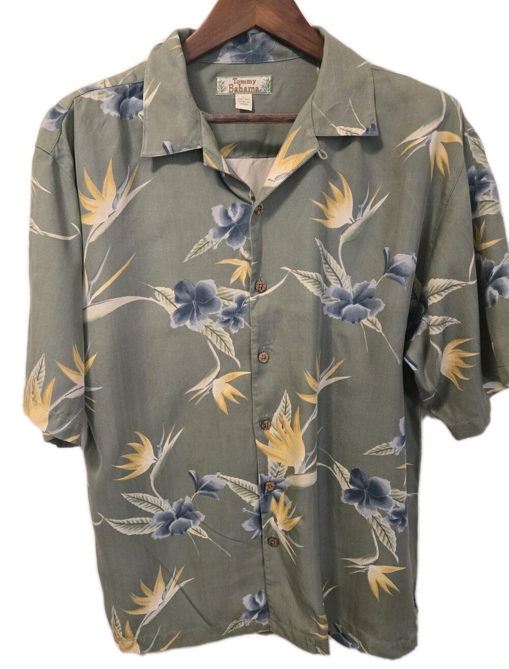 Tommy Bahama Vintage Hawaiian Shirt Mens L 100% Silk Green Bird of Paradise